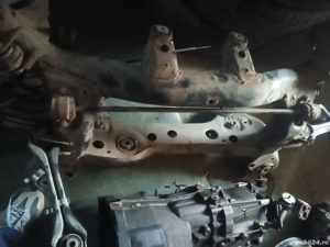 Piese BMW e90 seria 3 2.0M47 telefon 0767158003 - imagine 3