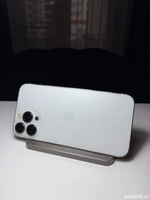 Vând iPhone 13 Pro Max   Alb   128GB   Decodat