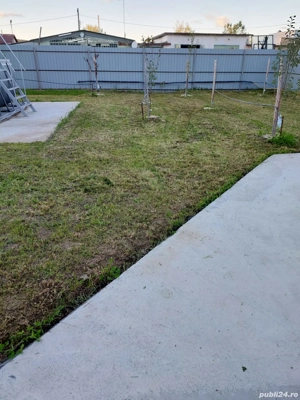 Vand teren cu foișor și piscina - imagine 4