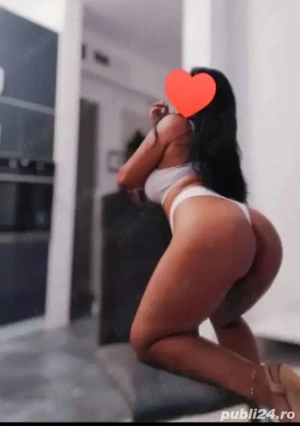 Diana o fată drăguță și dornică      