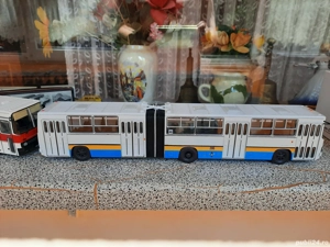 Premium Classics - autobuze Ikarus - imagine 4