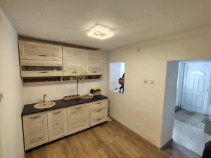 Vila Sinaia 4 camere si mansarda open space P+1+M semicentral - imagine 8