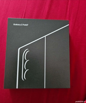 Vând Samsung Galaxy Z Fold 7