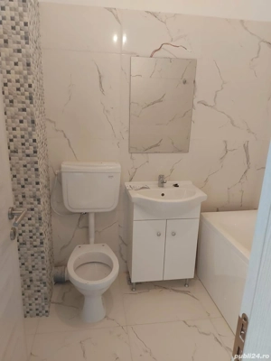 Garsonieră nemobilată sector 4 - imagine 3