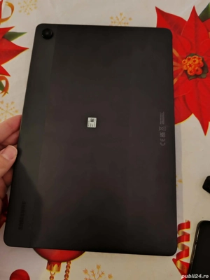 Vând tableta mare Samsung  - imagine 2