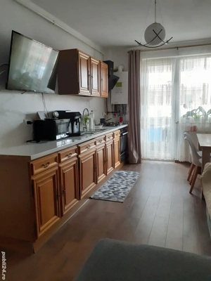 apartament de vanzare - imagine 2