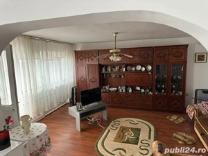 Casa pe teren1300mp - imagine 2