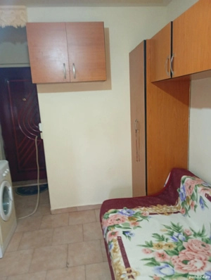 închiriez garsonieră cf 3 