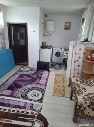 Inchiriez garsoniera la curte oras Pantelimon