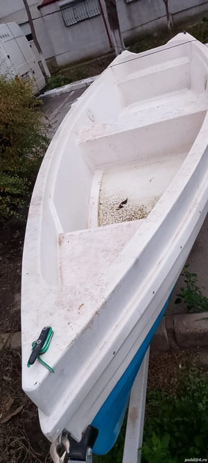 Barca cu peridoc  - imagine 4