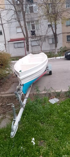 Barca cu peridoc  - imagine 5