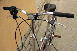 Bicicleta aluminiu cu roti de 20 - imagine 2