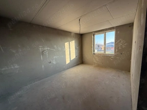 PROPRIETAR vand case individuale la gri in Oradea!  - imagine 7