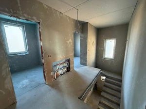 PROPRIETAR vand case individuale la gri in Oradea!  - imagine 6