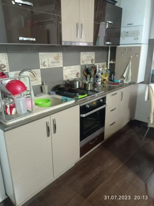 Vând apartament 3 camere - imagine 3