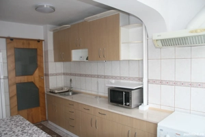 Inchiriez apartament 3 camere Tomis Nord - imagine 7