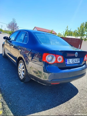 WV JETTA 2.0 TDI din 2007 - imagine 3
