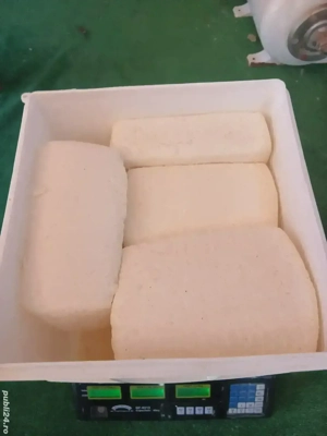 vand brânză de vaca proaspata sau in saramura  - imagine 2