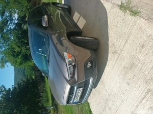 Vând  mașină proprietate personală 