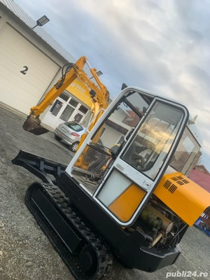 Executam lucrari  - imagine 2