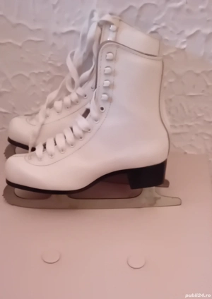 Patine de gheata vintage canadiene SLM pentru femei marimea 24 (36,5) - imagine 2