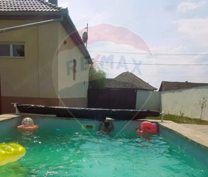 Vând/Schimb casă duplex 150 mp cu piscină – Turnu (10 min de Arad) - imagine 3