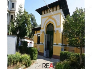 Spa #539;ii de birouri la doar câ #539;iva pa #537;i de Pia #539;a Roman #259;