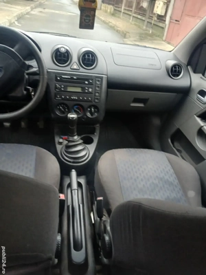 Ford fiesta 2004 Proprietar 