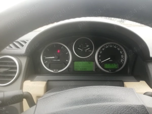 Vând Land Rover Discovery 3 - imagine 9