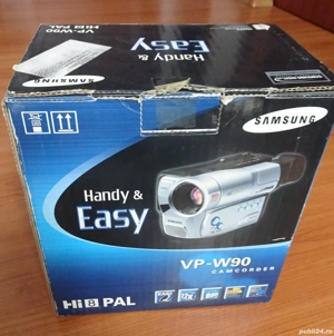 Vând cameră video analogică samsung VP-W90