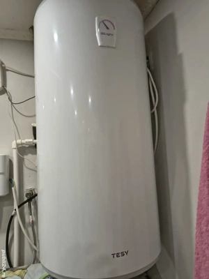 se vinde boiler 100l