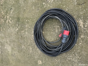 Vând cablu trifazic cu 5 fire de 30 de metri 