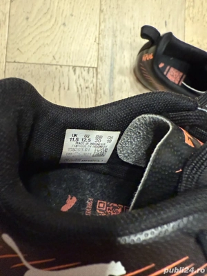 Puma Ghete de fotbal PUMA  FUTURE 8 . Marimea 30 - imagine 3