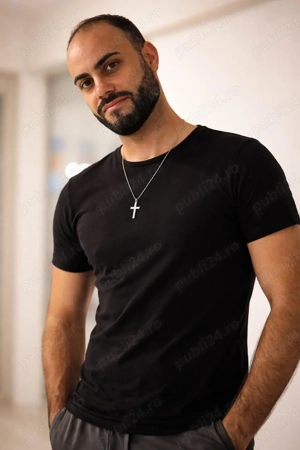 Doar pentru doamne și domnișoare 