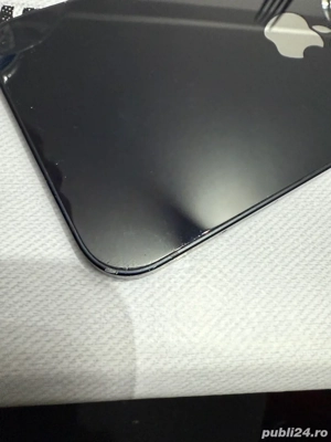 iphone 12  - imagine 3