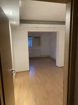 Apartament 2 camere Bucovina parter cu balcon si centrala