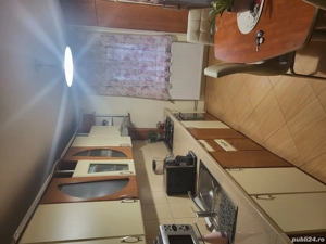 Persoana fizica vând apart cu 3 camere ,etaj  3 din 4, decomandat, zona foarte liniștită  - imagine 4