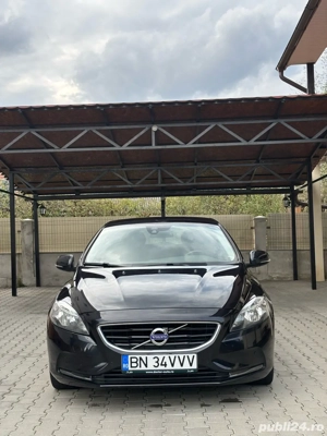 Volvo V40 D2 115cp - imagine 2