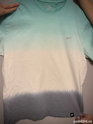 Tricou Pull&Bear albastru   lejer, perfect de vară