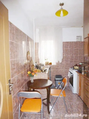 Apartament 2 camere Etaj 1 - central- str.Regina Maria - imagine 2