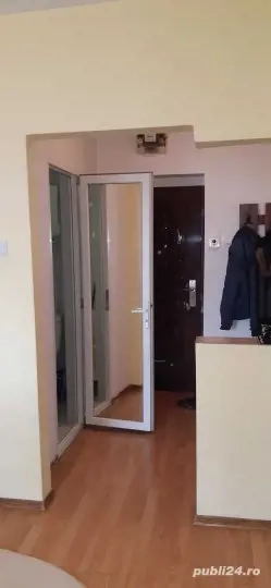 Garsoniera  semidecomandata zona City Mall  - imagine 5