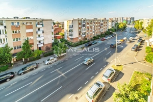 Apartament 3 camere -Banu Mărăcine