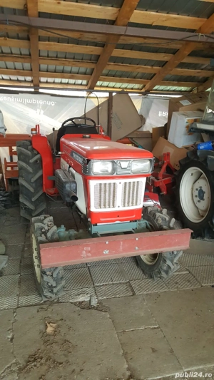 Tractor agricol Yanmar 22 CP, 4x4, plug  Japonia