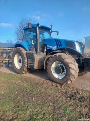 Tractor new holland T8.360