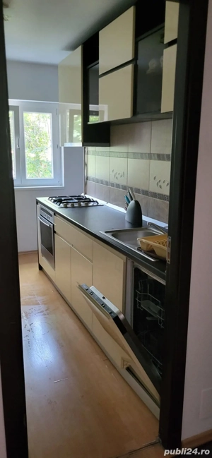 Apartament 3 camere Apusului de închiriat 