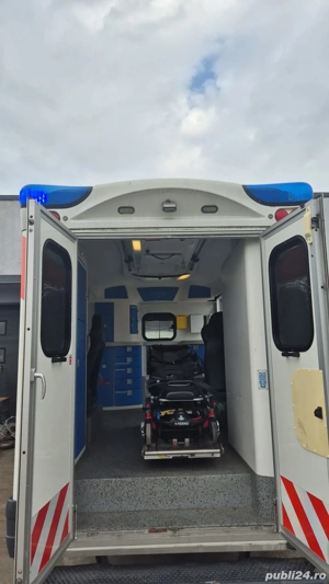 Vand cub mercedes - imagine 6