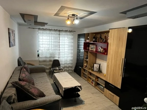 Apartament 3 camere zona foarte buna Hunedoara 