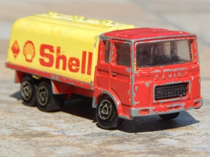 Macheta autocisterna Shell Saviem SM (Roman) Majorette Franta 1:100