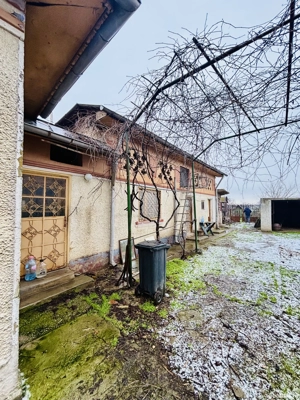 Casă de vânzare teren 1350mp + 33750mp extravilan arabil - imagine 3