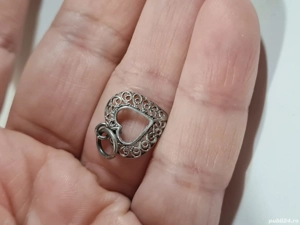 2) 2 medalioane mici din argint - imagine 2